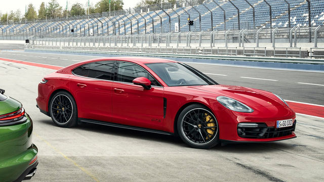 2020 Porsche Panamera GTS  第1張相片