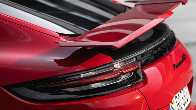 2020 Porsche Panamera GTS  第3張相片