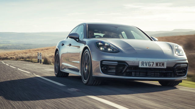 2020 Porsche Panamera Turbo S  E-Hybrid  第2張相片