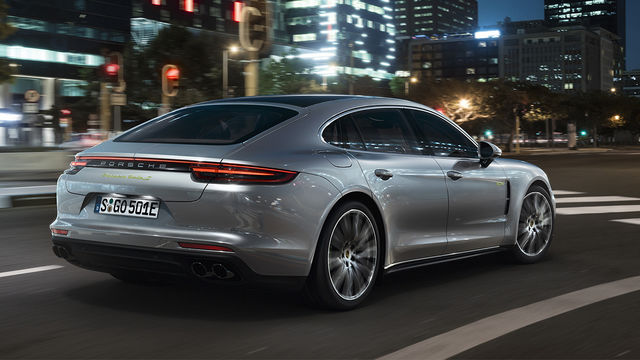 2020 Porsche Panamera Turbo S  E-Hybrid Executive  第5張相片