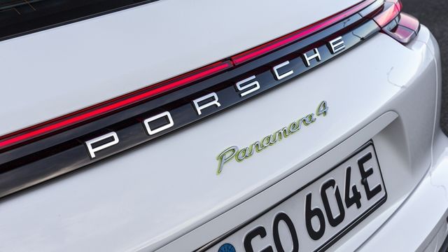 2020 Porsche Panamera Sport Turismo 4  第2張相片