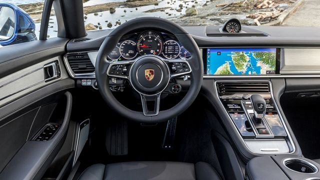 2020 Porsche Panamera Sport Turismo 4 S  第10張相片