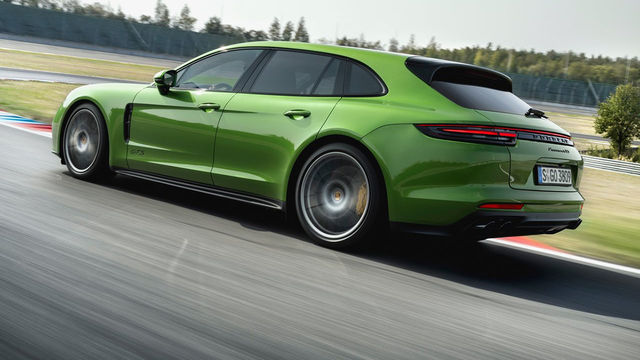 2020 Porsche Panamera Sport Turismo GTS  第3張相片