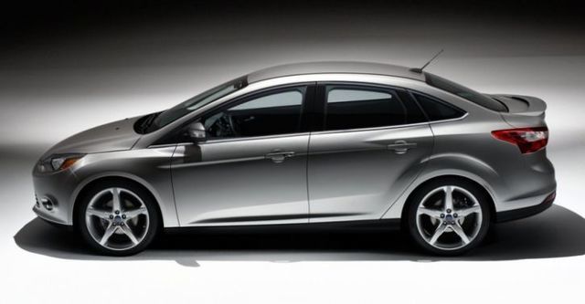 2014 Ford Focus 4D 2.0柴油時尚經典型  第4張相片