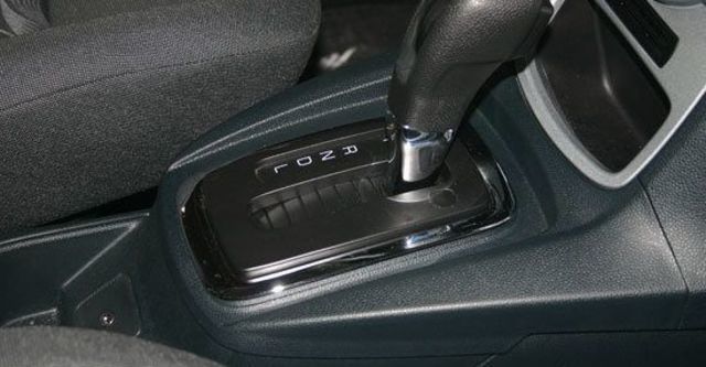 2013 Ford Fiesta 4D 1.6 Powershift時尚版  第5張相片