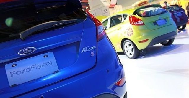 2013 Ford Fiesta 5D 1.6 Powershift運動版  第12張相片