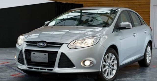 2013 Ford Focus 4D 1.6汽油舒適型  第4張相片