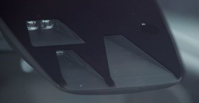 2013 Ford Focus 4D 1.6汽油豪華型  第9張相片