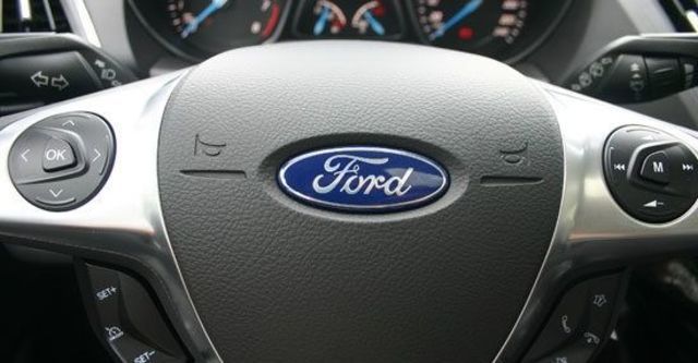 2013 Ford Kuga 1.6雅緻型  第6張相片