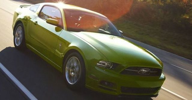 2013 Ford Mustang 3.7 V6  第2張相片