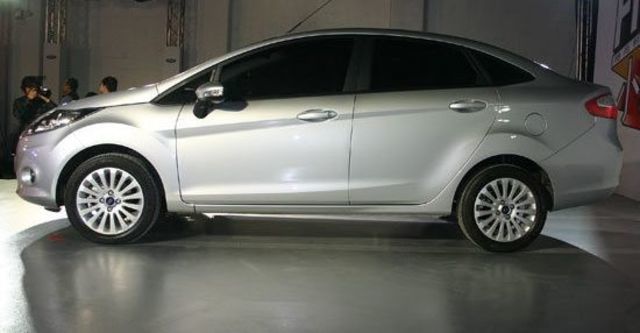 2012 Ford Fiesta 4D 1.6 Powershift時尚版  第3張相片