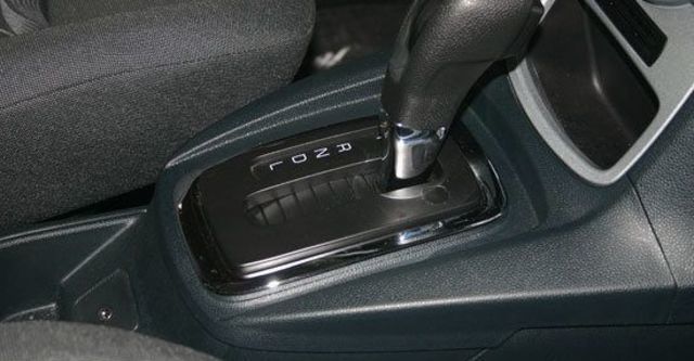 2012 Ford Fiesta 4D 1.6 Powershift時尚版  第5張相片