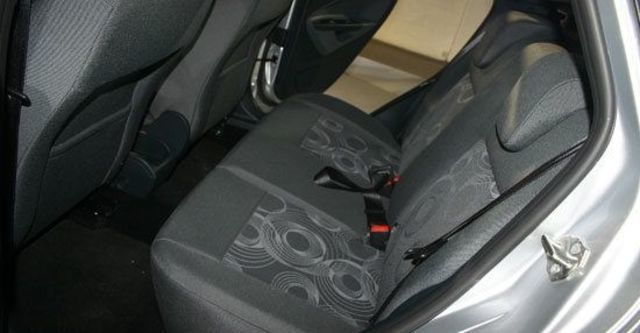 2012 Ford Fiesta 4D 1.6 Powershift時尚版  第12張相片