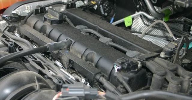 2012 Ford Fiesta 5D 1.6 Titanium運動版  第8張相片