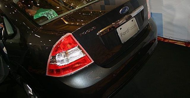 2012 Ford Focus 4D Ghia 1.8豪華款  第3張相片