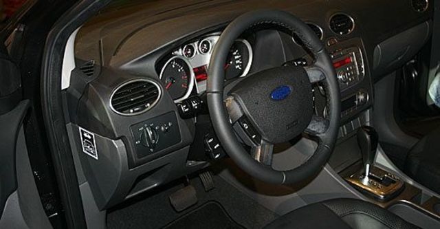 2012 Ford Focus 4D Ghia 1.8豪華款  第4張相片