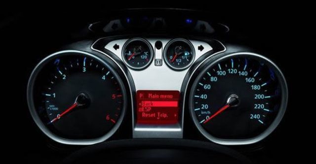 2012 Ford Focus 5D Comfort 1.8經典款  第8張相片