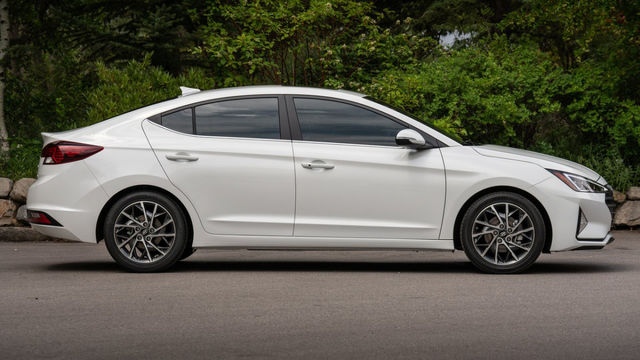 2020 Hyundai Elantra 豪華型  第2張相片