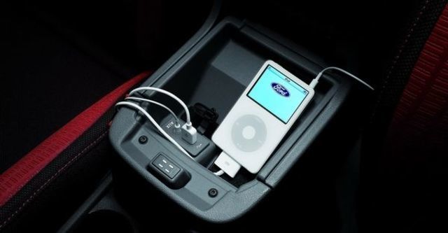 2011 Ford Focus 5D Comfort 1.8經典款  第7張相片
