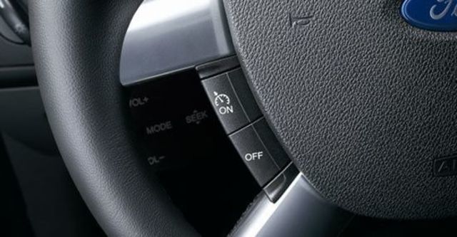 2011 Ford Focus 5D TDCi 2.0運動時尚款  第11張相片