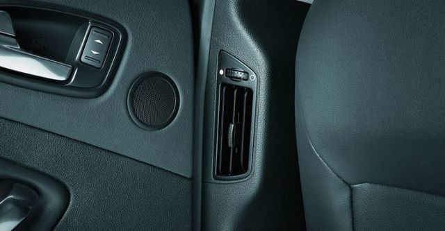 2011 Ford Mondeo 2.3高效汽油經典型  第11張相片