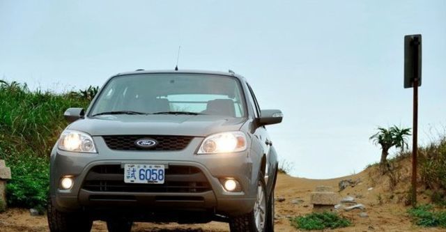 2010 Ford Escape 2.3 2WD XLT  第1張相片