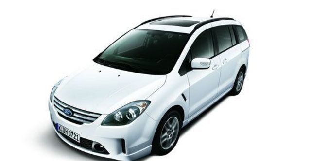 2010 Ford i-Max Ghia七人座  第1張相片