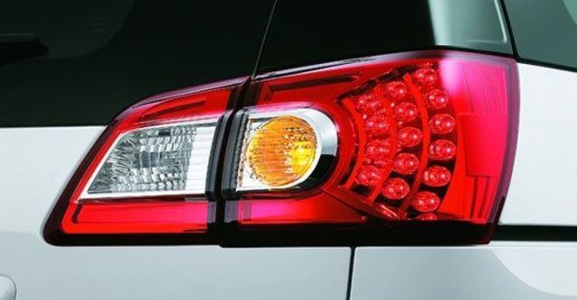 2010 Ford i-Max Ghia七人座  第11張相片