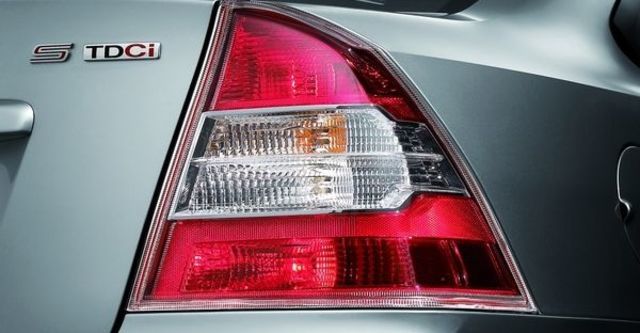 2009 Ford Focus Powershift Ghia 1.8汽油四門豪華型  第4張相片