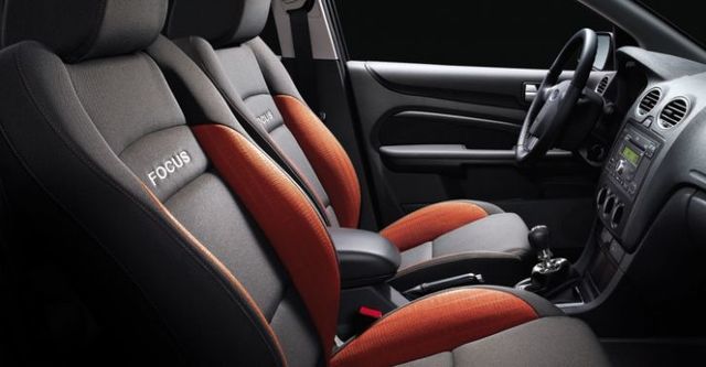 2008 Ford Focus 2.0 TDCi 4D  第9張相片