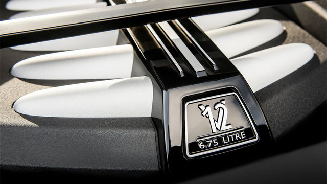 2020 Rolls-Royce Cullinan 6.75 V12  第10張相片