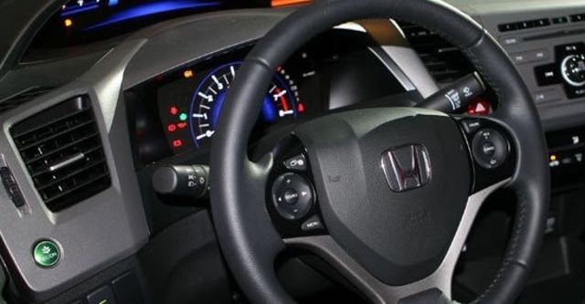 2013 Honda Civic 1.8 VTi  第6張相片