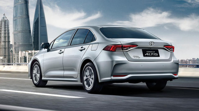 2020 Toyota Corolla Altis 1.8經典  第2張相片