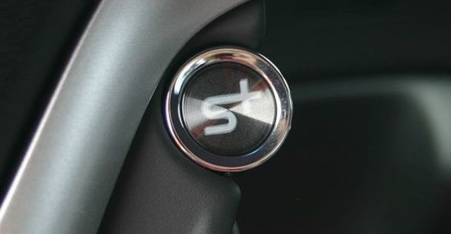 2013 Honda CR-Z 1.5  第10張相片