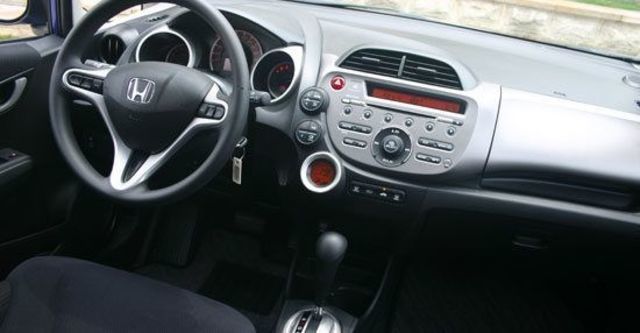 2013 Honda Fit 1.5 VTi-S  第6張相片