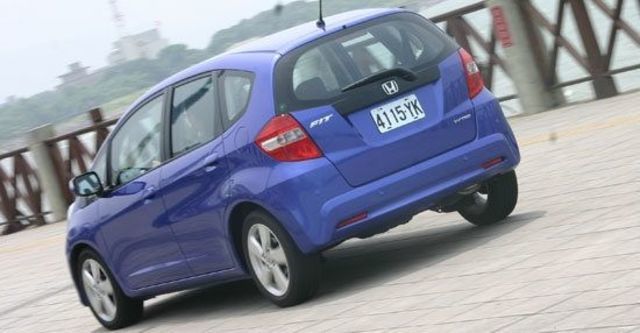 2013 Honda Fit 1.5 VTi-S  第7張相片