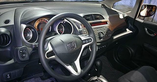 2011 Honda Fit 1.5 VTi  第3張相片