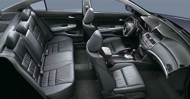 2010 Honda Accord 2.0 VTi  第8張相片