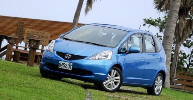 2010 Honda Fit VTi  第1張相片