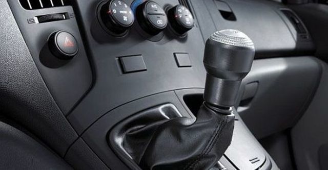 2012 Hyundai Grand Starex 豪華型MT  第4張相片