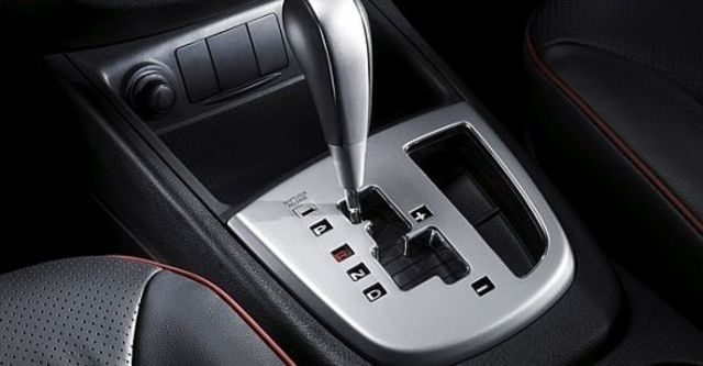 2010 Hyundai Santa Fe 豪華型  第6張相片