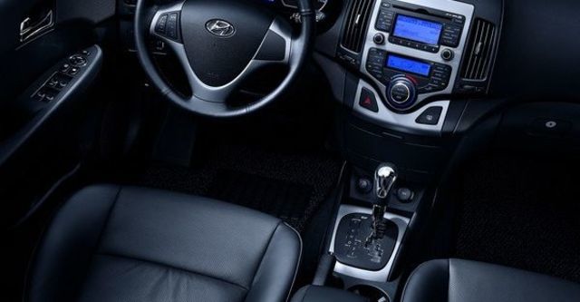 2009 Hyundai i30 1.6 豪華型  第11張相片