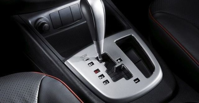 2009 Hyundai Santa Fe 2.7 旗艦  第6張相片