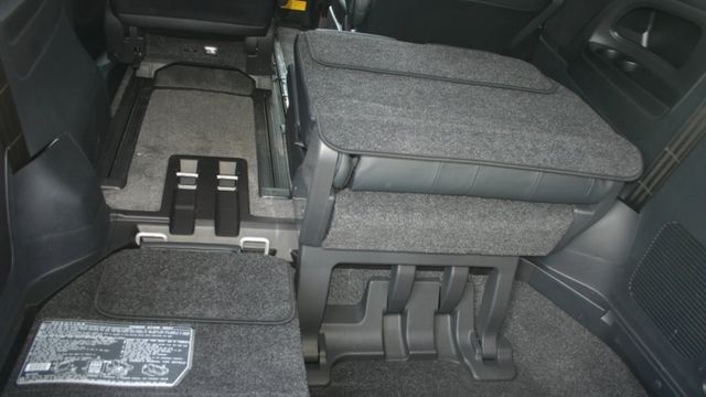 2020 Toyota Previa 2.4 Welcab  第8張相片