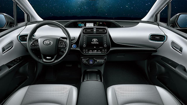 2020 Toyota Prius Hybrid 1.8  第6張相片