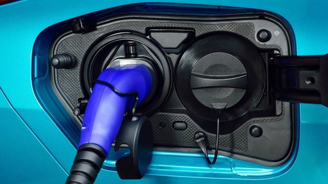 2020 Toyota Prius PHV 1.8  第10張相片