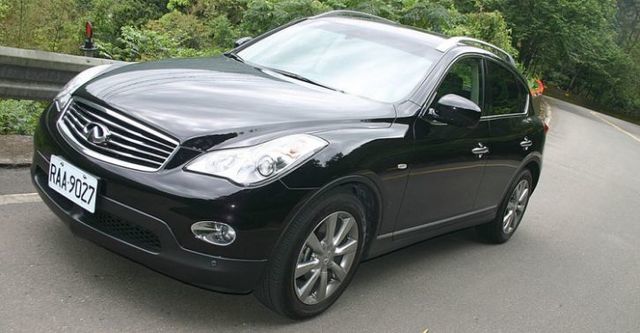 2015 Infiniti QX50 3.7 V6  第1張相片