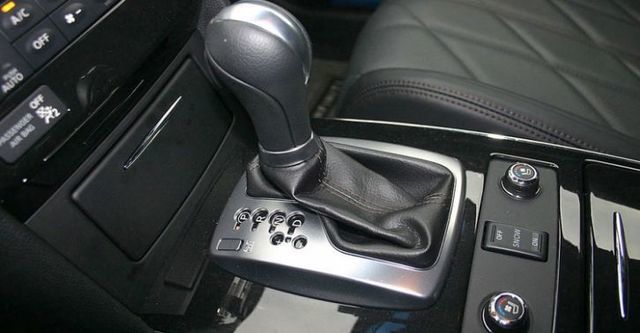 2015 Infiniti QX70 3.7 V6旗艦款  第6張相片