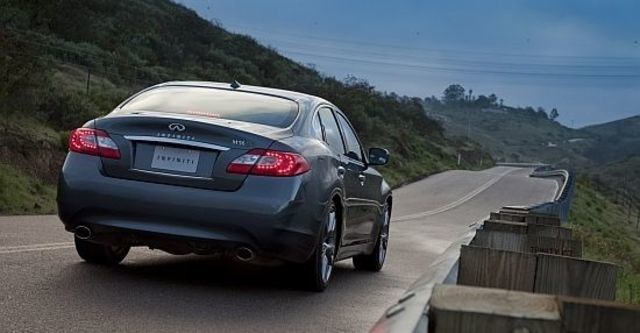 2013 Infiniti M 37  第8張相片