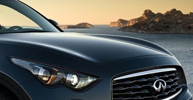 2010 Infiniti FX 35 Premium  第6張相片